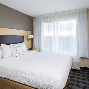 Two-Bedroom King Suite